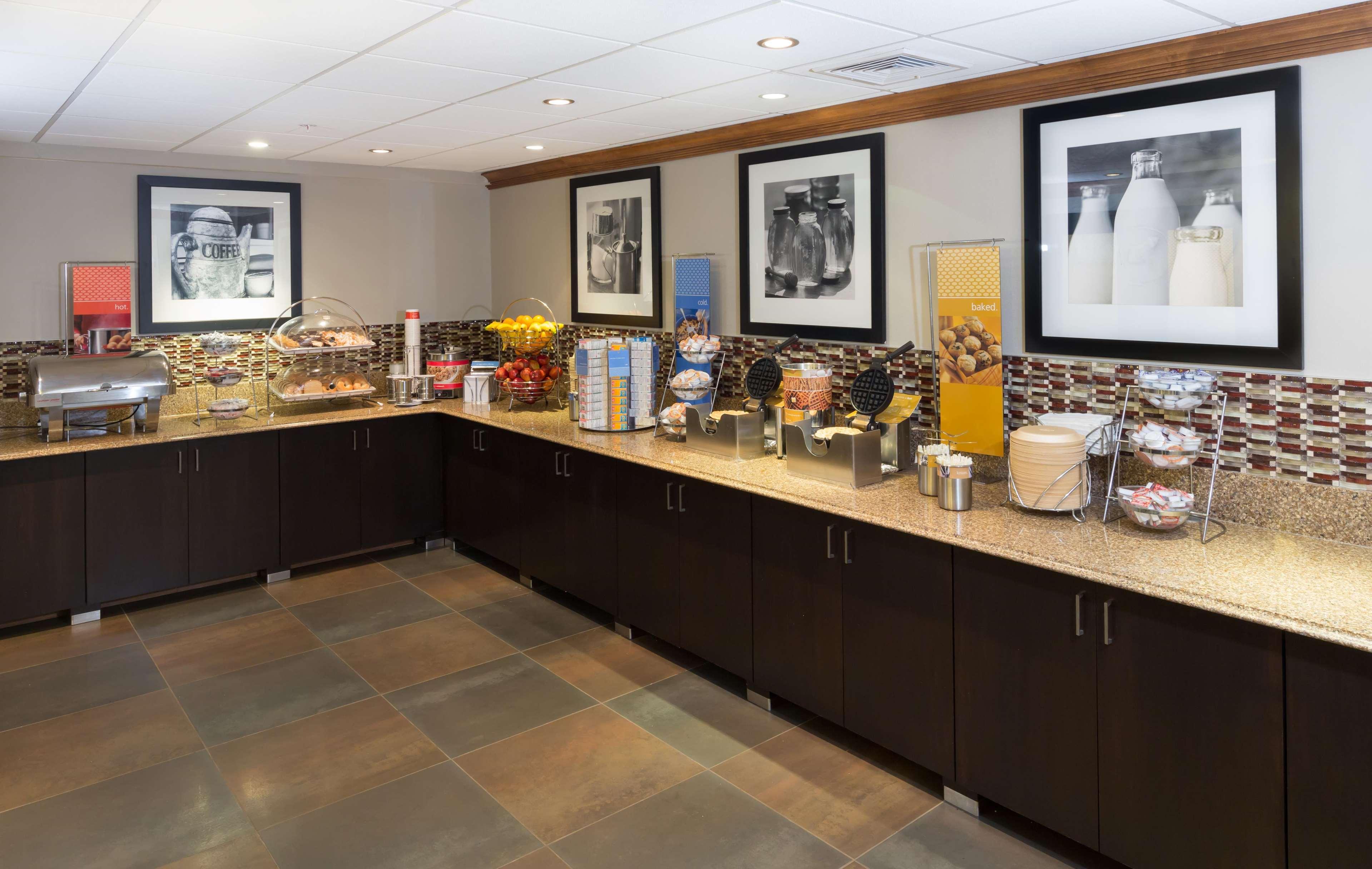 Hotel Hampton Buffalo-airport Galleria Mall