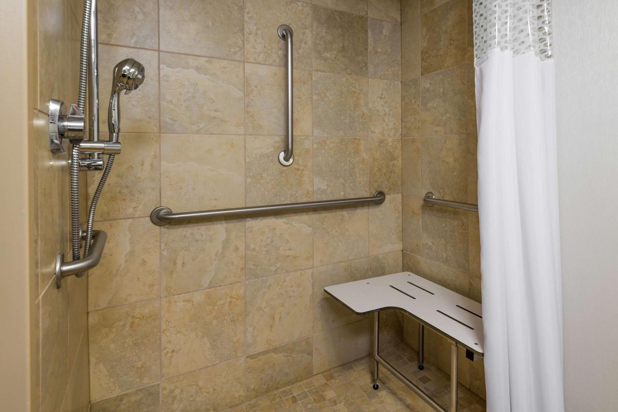 Hotel Hampton Buffalo-airport Galleria Mall