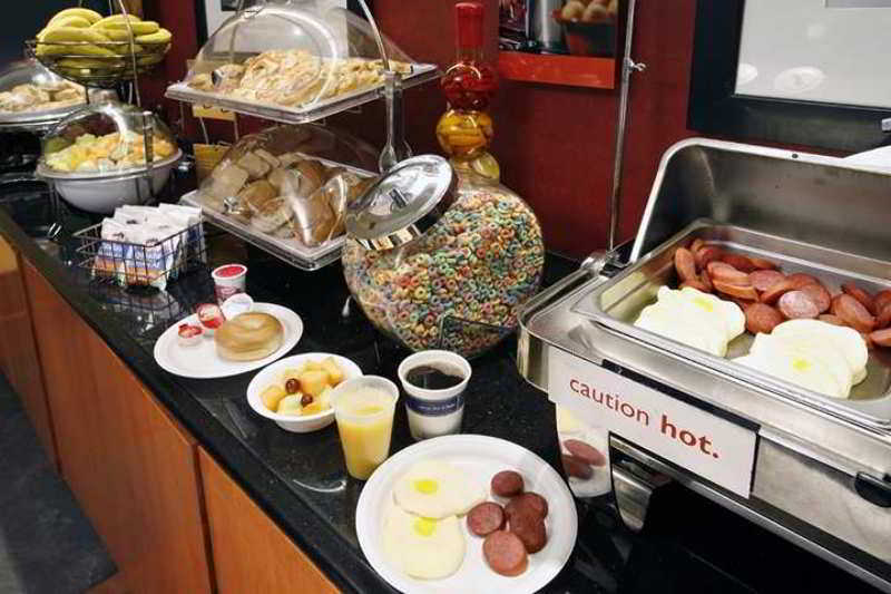 Hampton Buffalo-airport Galleria Mall 3*